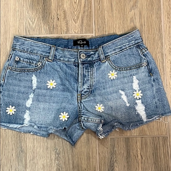 Rails Shorts Jean Jesse Daisy Vintage Distressed  Embroidery Fray Edge Button - Picture 10 of 13